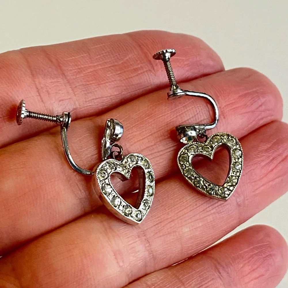 Vintage Sterling‎ Silver Rhinestone Heart Screw Back Earrings Romantic Bridal